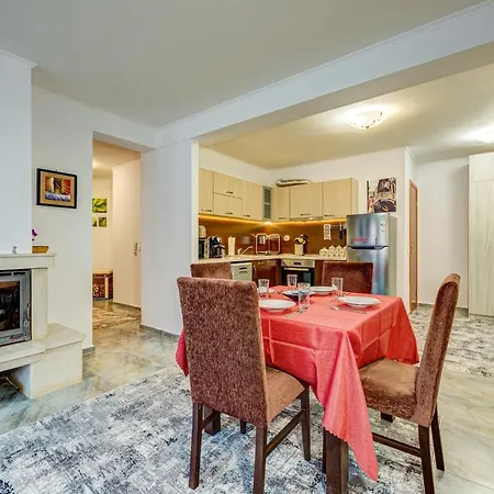 Apartamento Bright And Spacious 2-bdr With Balcony By Flat Mаnager *