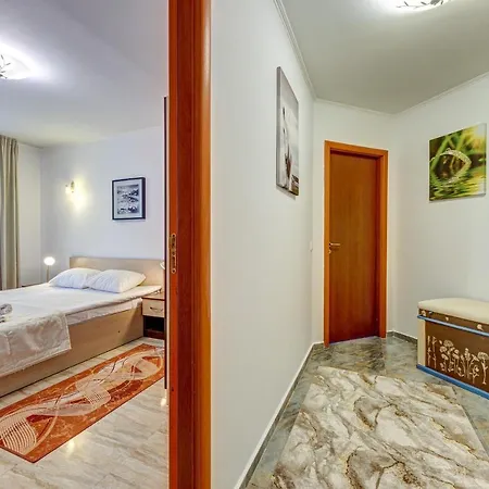 Bright And Spacious 2-bdr With Balcony By Flat Mаnager アパート